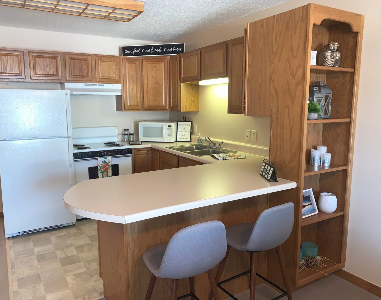 Well-equipped kitchen in a cozy living space