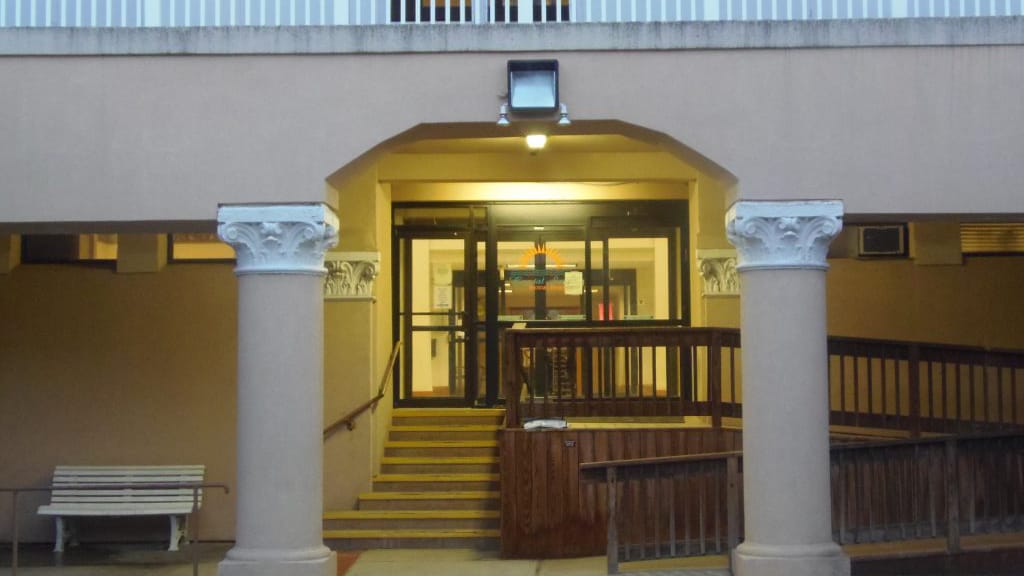 Crystal Lake Healthcare And Rehabilitation