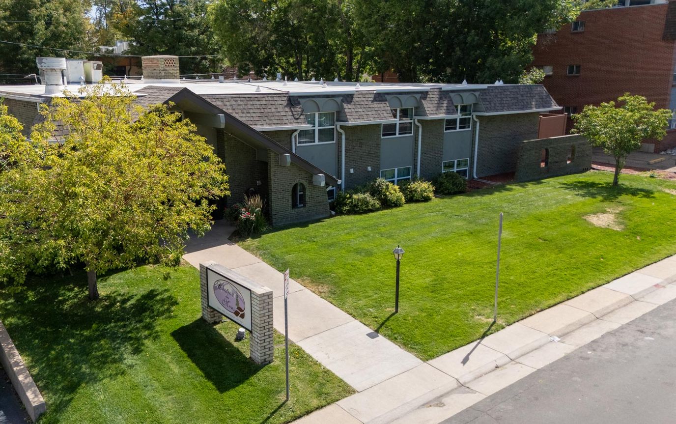 Exterior view of Chateau des Mons Care and Assisted Living