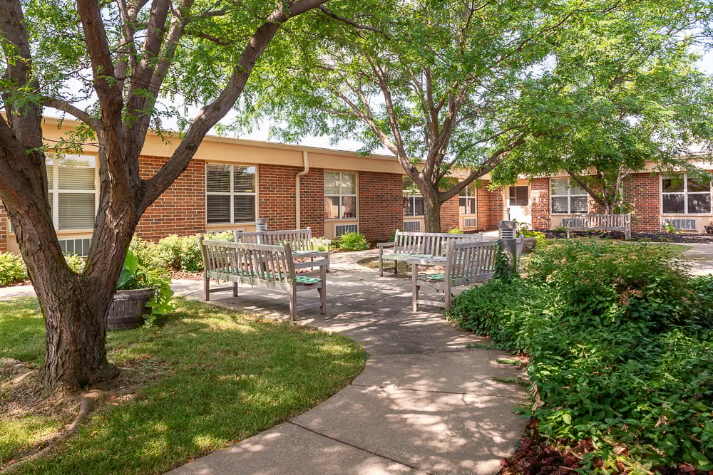 Life Care Center of Grandview