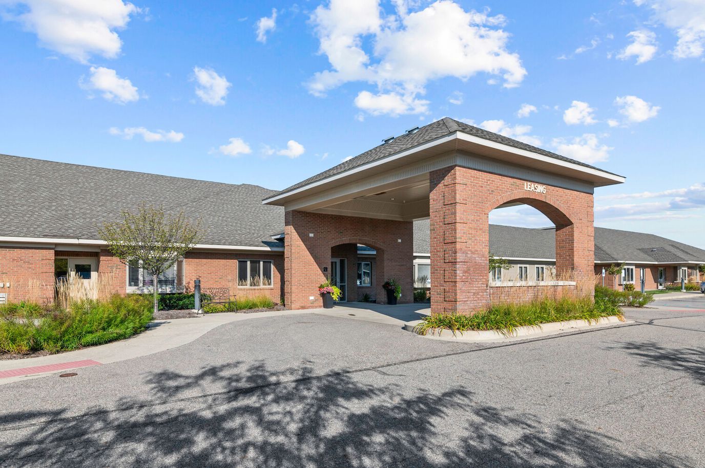 Exterior view of Linden Square Senior Care entrance
