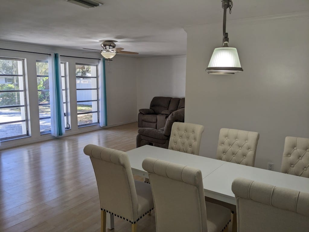 Bright dining area with modern furniture