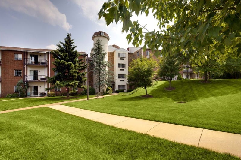 Oakbridge Terrace at Normandy Farms Estates