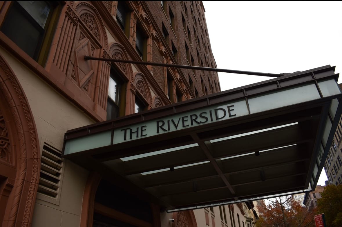 Entrance of The Riverside Premier Rehabilitation Center