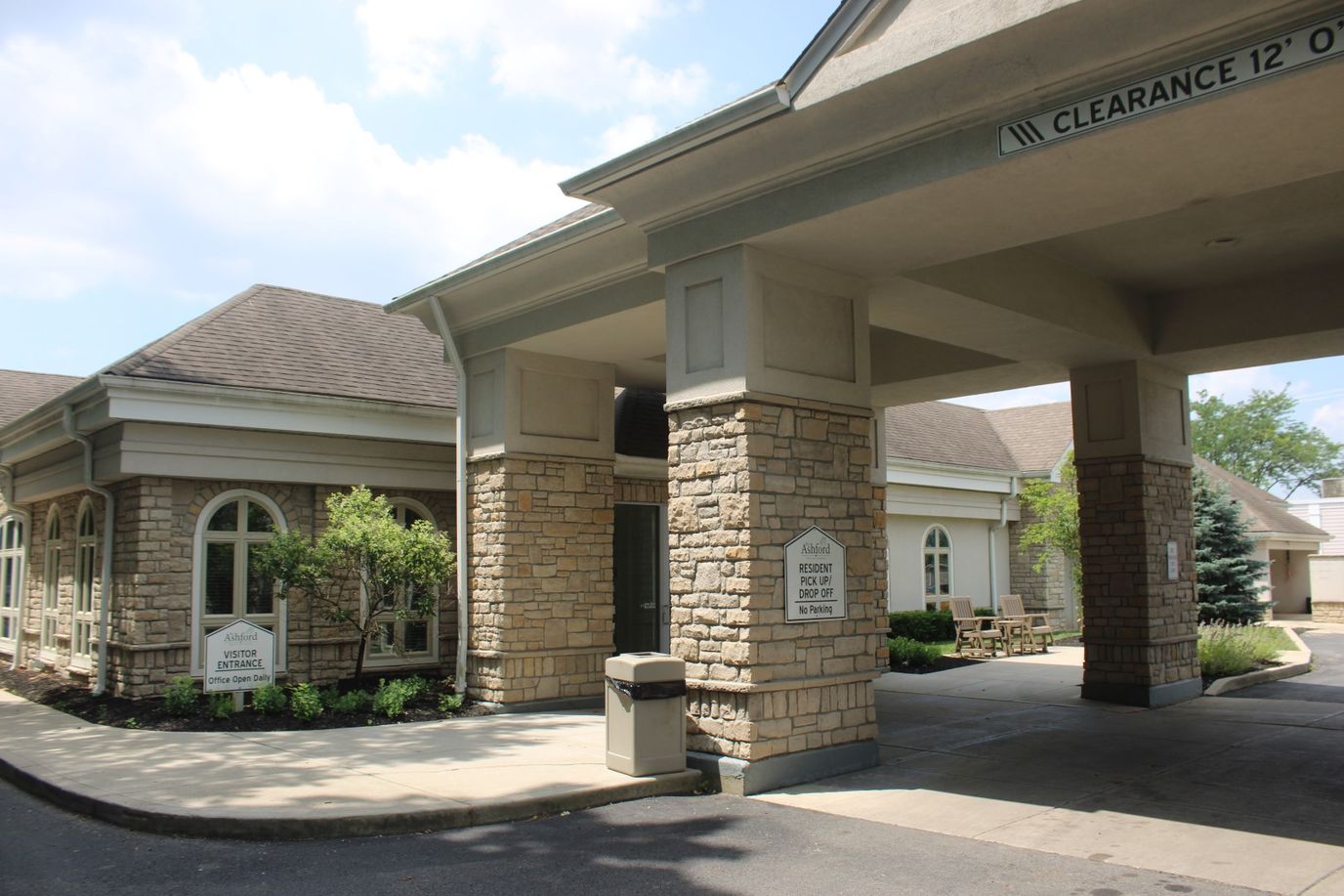 Exterior view of Ashford on Broad facility entrance