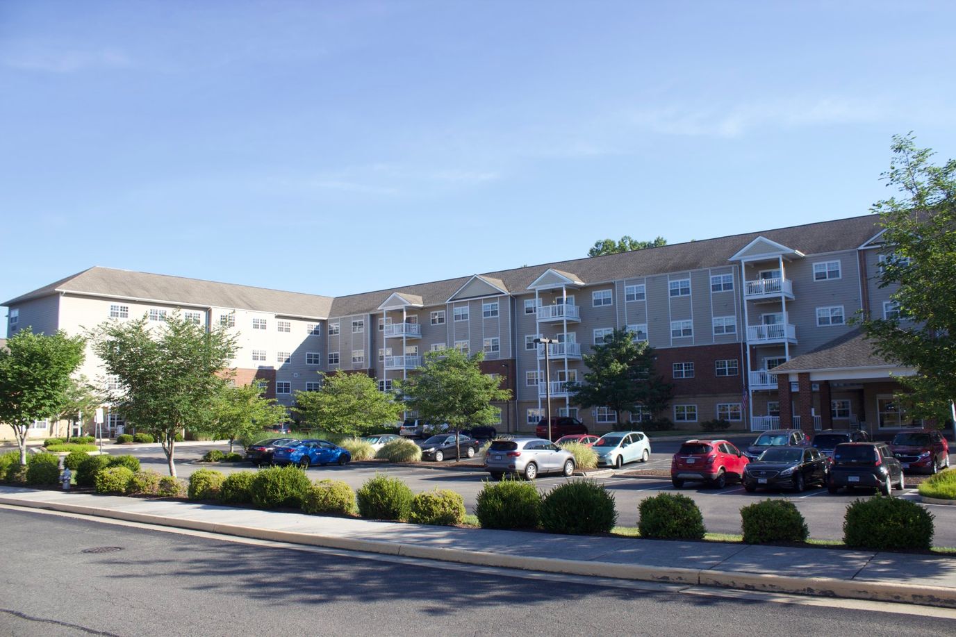 Exterior view of The Crossings at Bon Air building