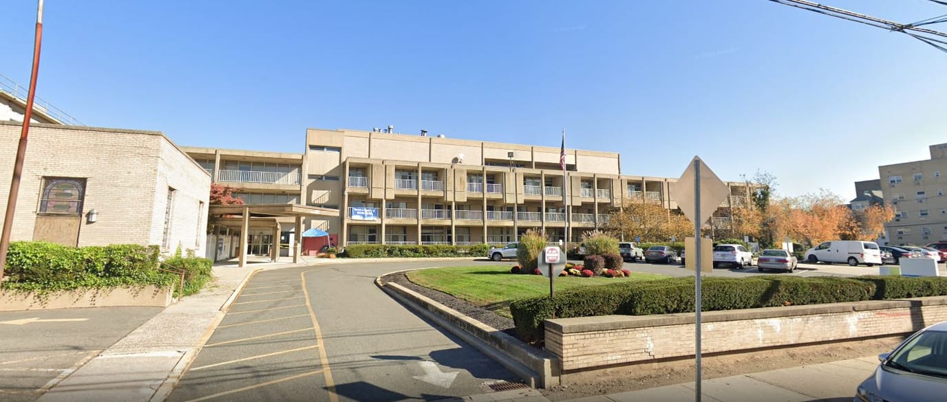Exterior view of Acclaim Rehabilitation and Care Center