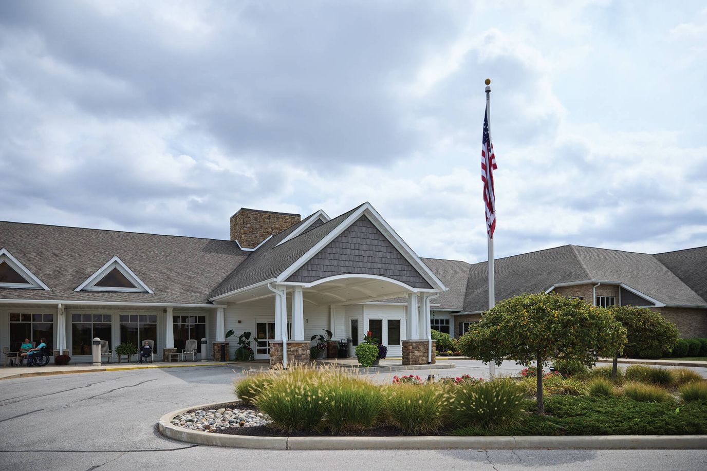 Exterior view of Heritage Pointe of Fort Wayne