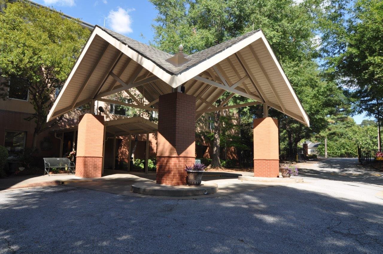 Covered entrance of a senior living facility