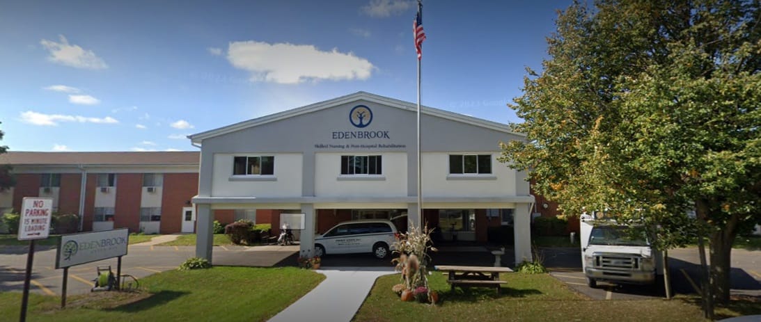 Exterior view of Edenbrook Green Bay facility