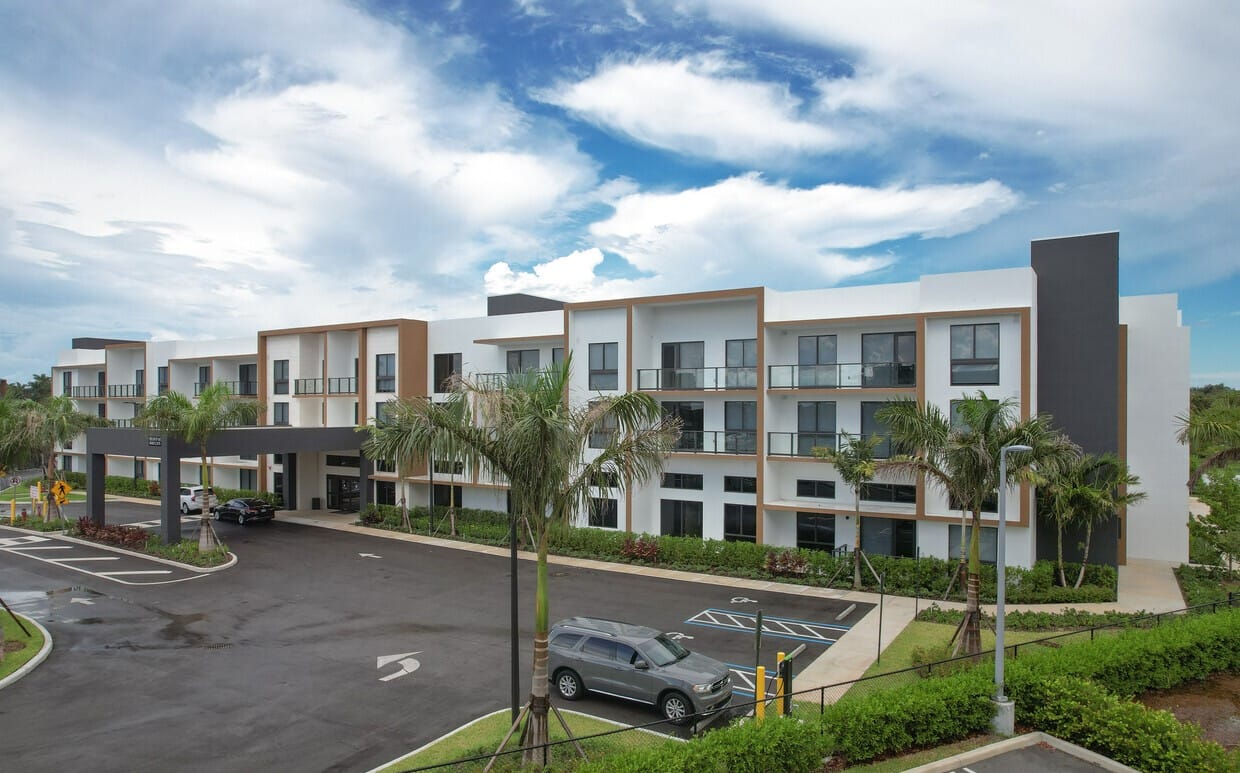 Exterior view of The Oasis at Coral Reef nursing home