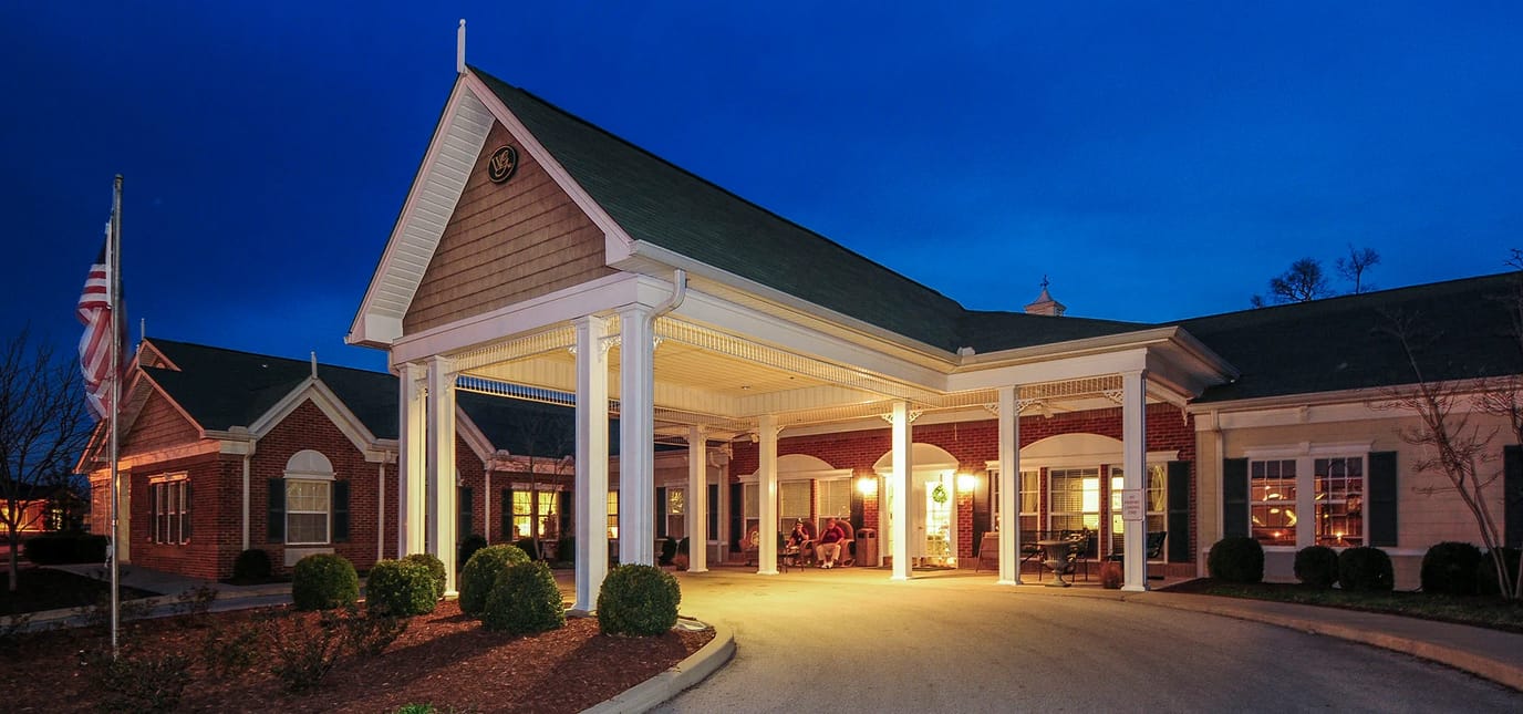 Front entrance of Windsor Gardens Senior Living