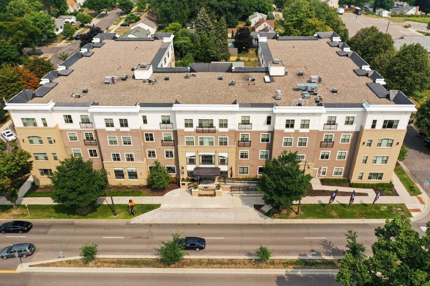 Aerial view of The Waters of Oakdale building exterior