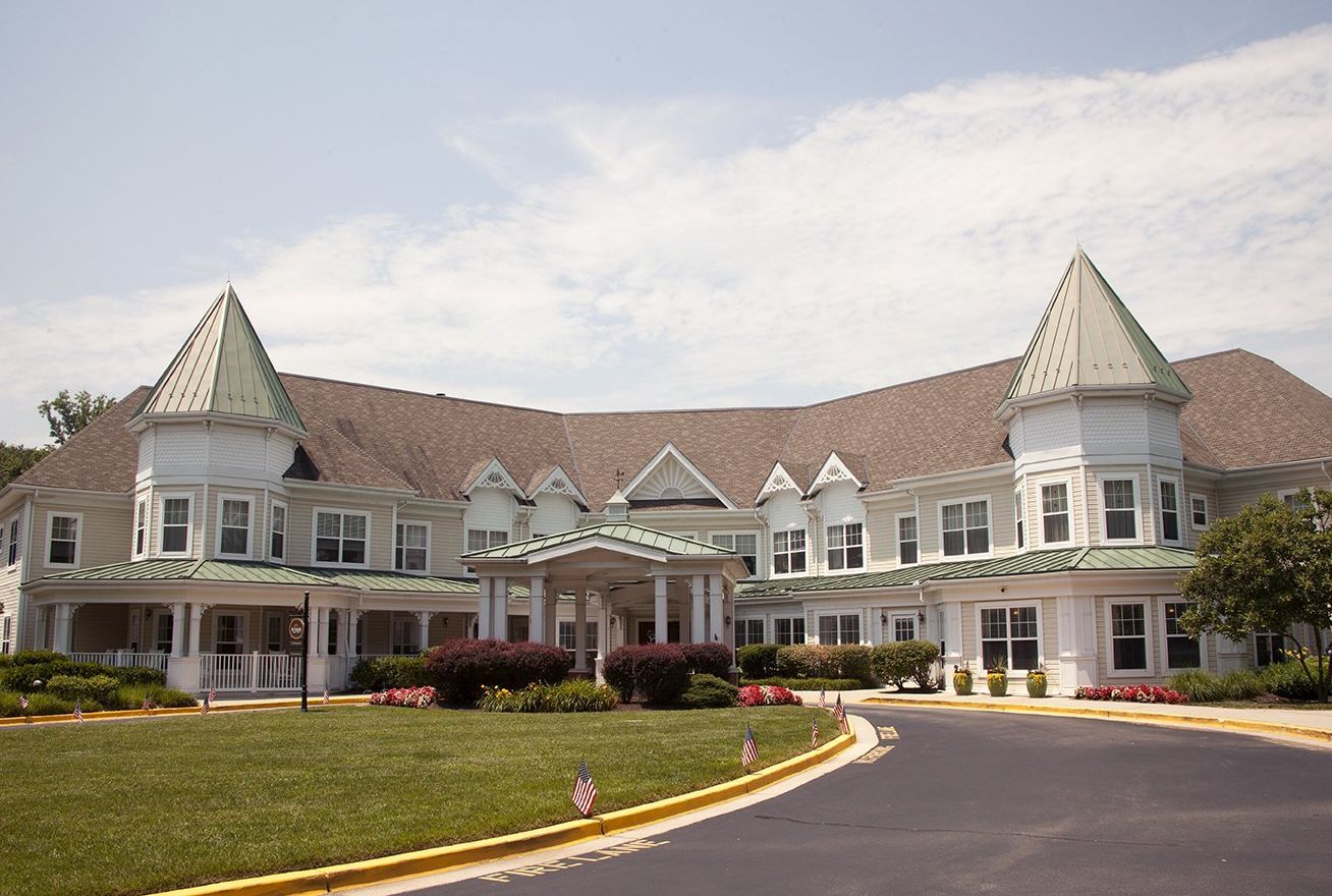 Exterior view of Sunrise of Severna Park facility