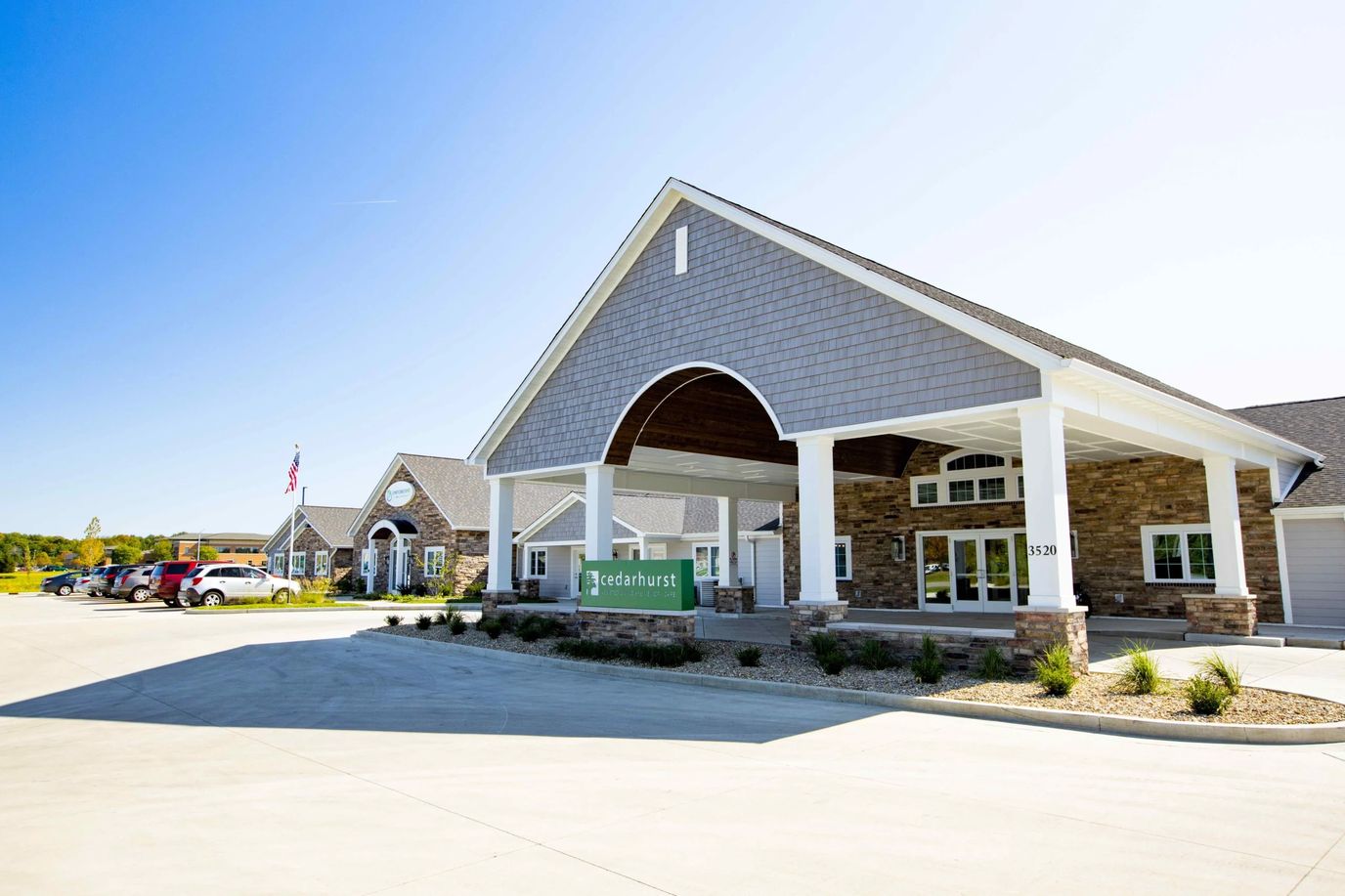 Front entrance of Cedarhurst of Springfield