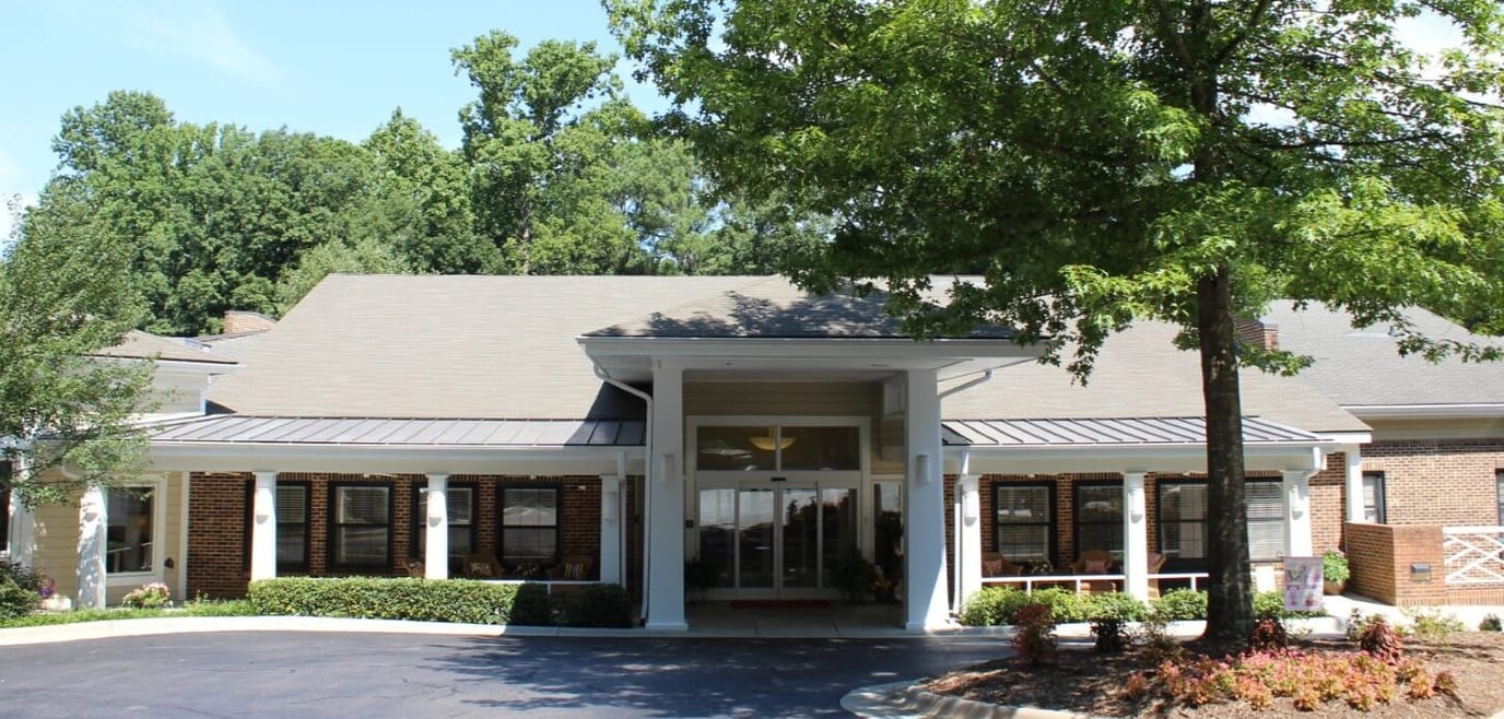 Exterior view of Morningside of Raleigh facility