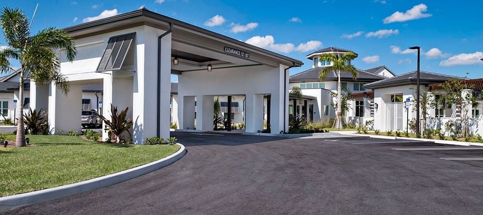 Exterior view of Watercrest St. Lucie West facility
