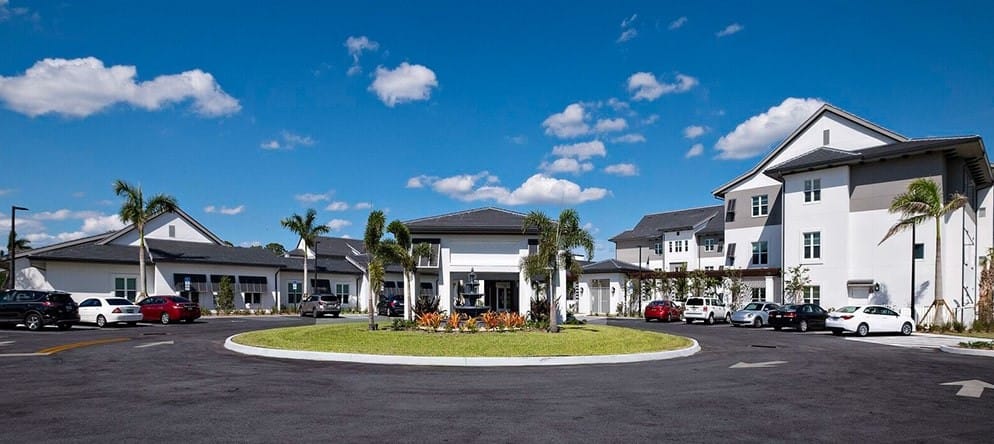 Exterior view of Watercrest St. Lucie West facility