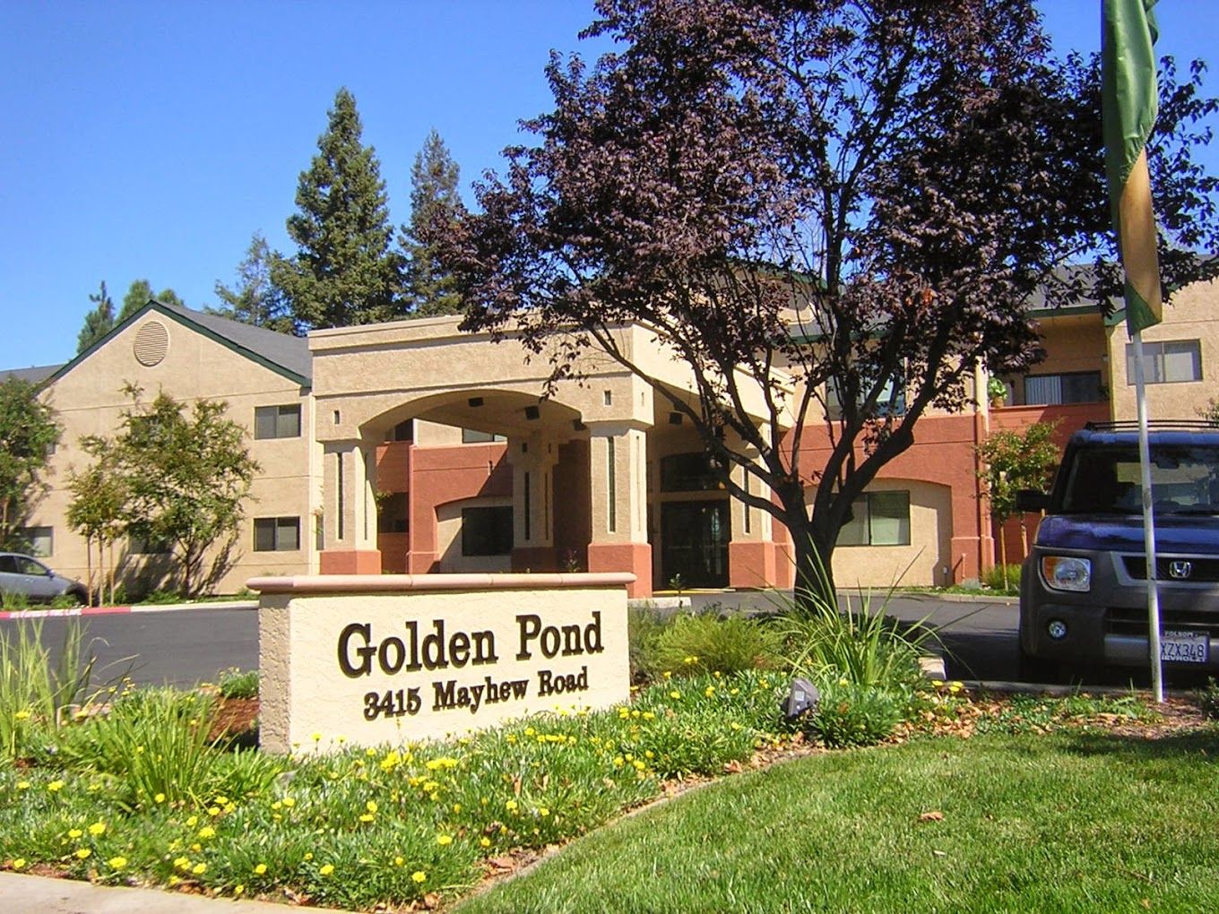 Exterior view of Golden Pond Retirement Community entrance