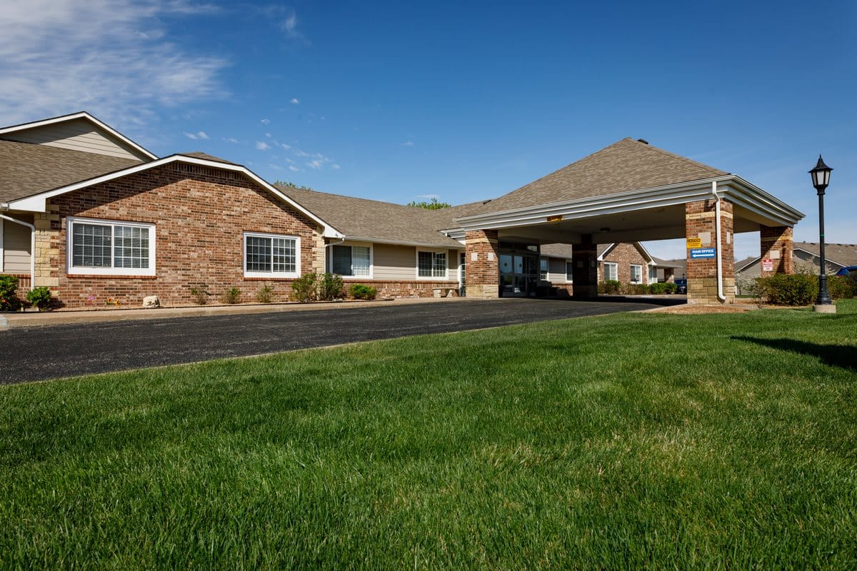 Exterior view of Homestead Estates building entrance
