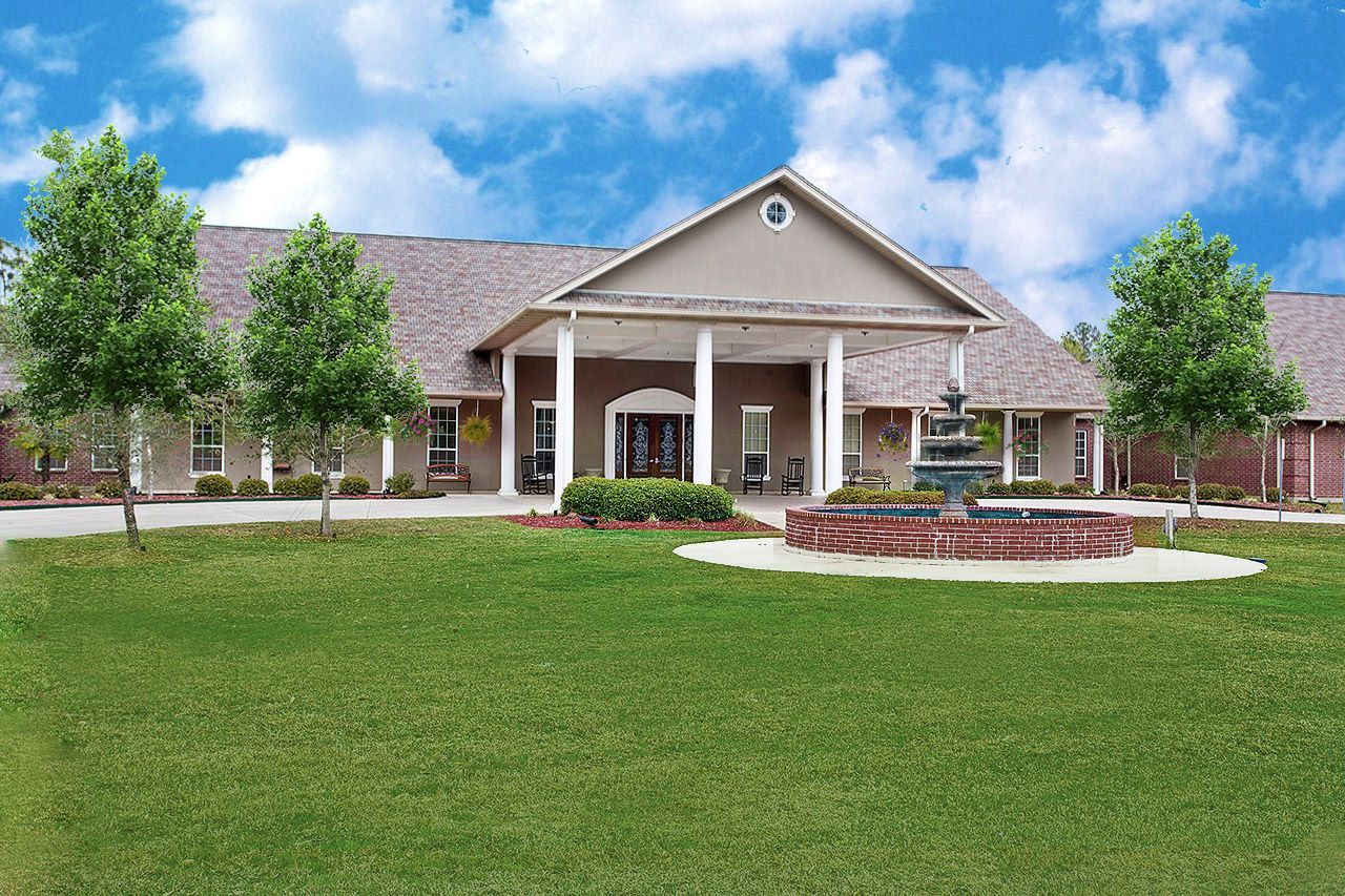 Exterior view of Summerfield Senior Living with landscaping