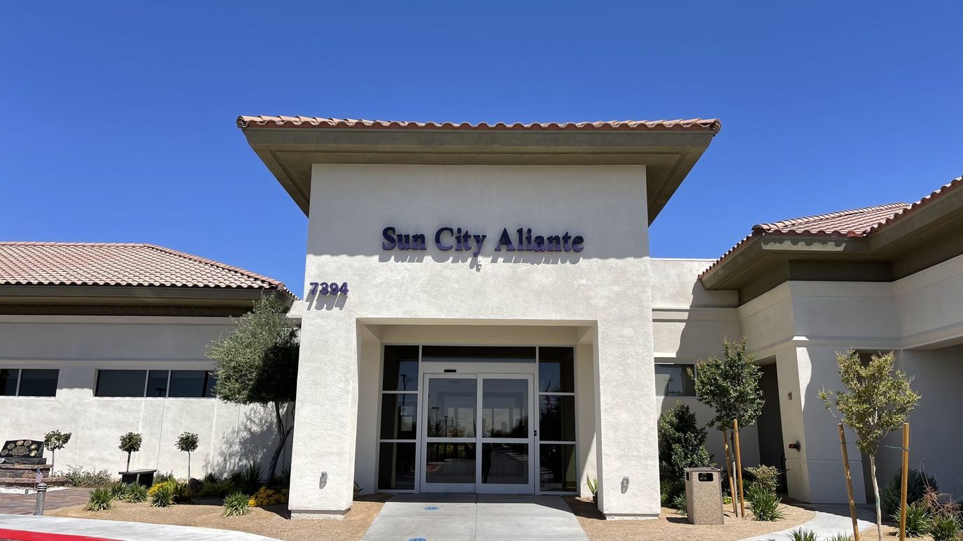 Exterior view of the Sun City Aliante facility building