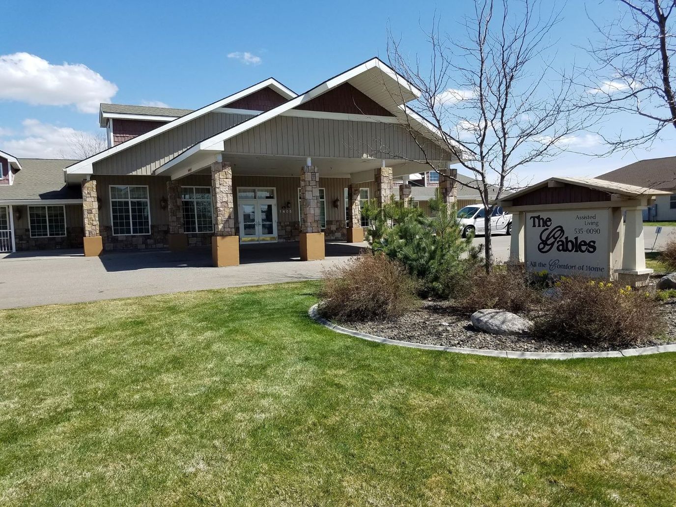 Exterior view of The Gables of Ammon facility entrance