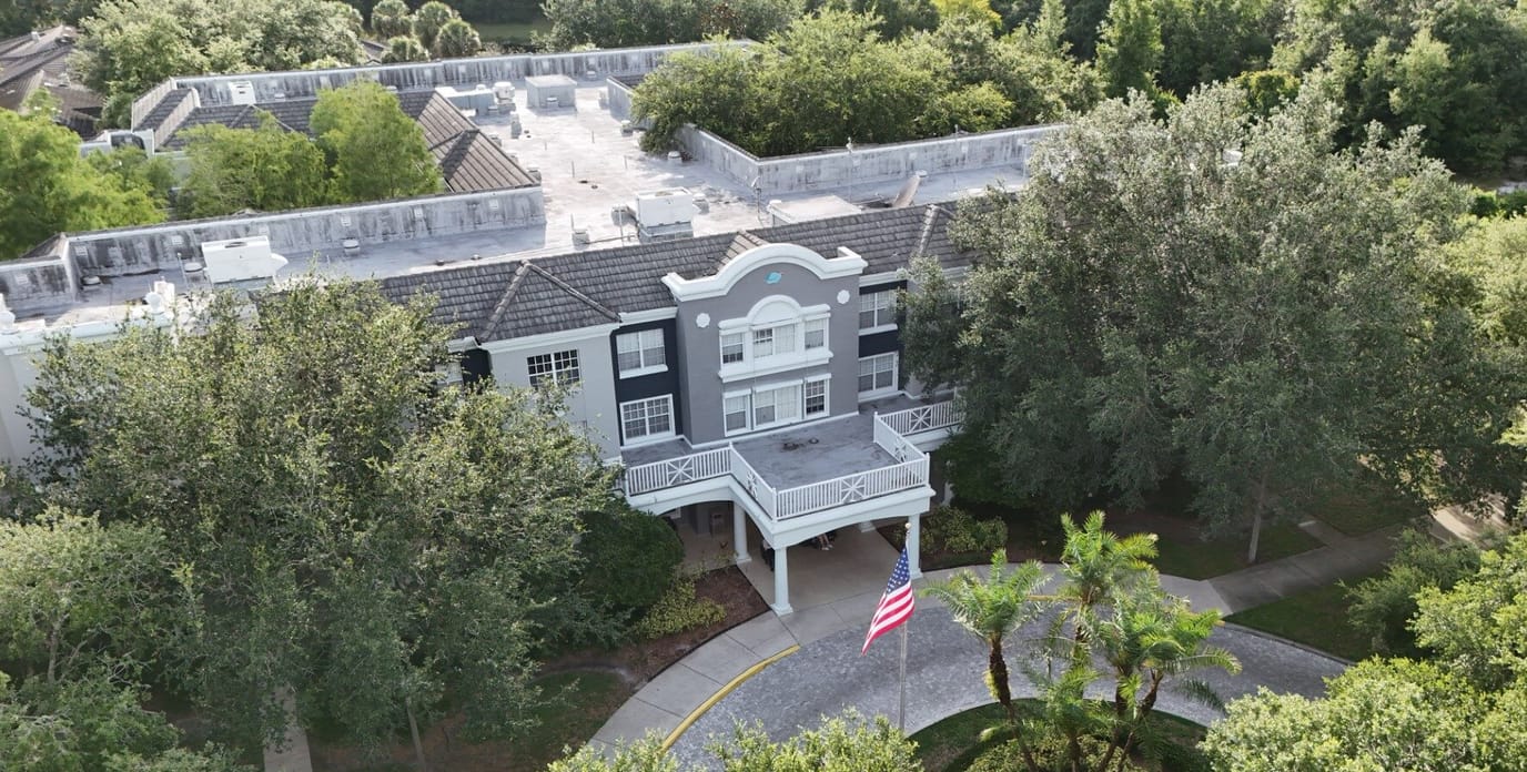 Aerial view of the Tampa Gardens Senior Living building