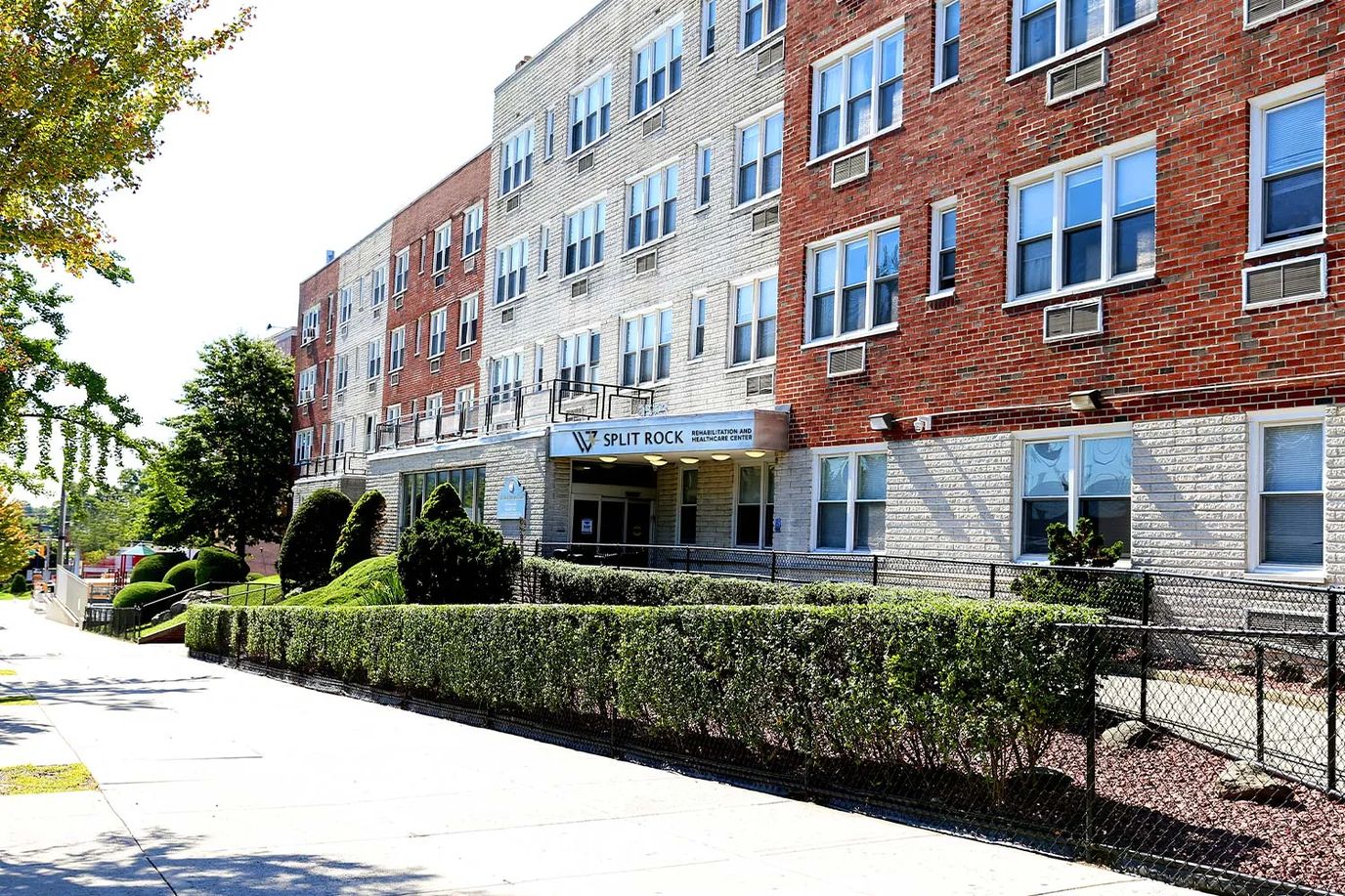 Exterior view of Split Rock Rehabilitation and Health Care Center
