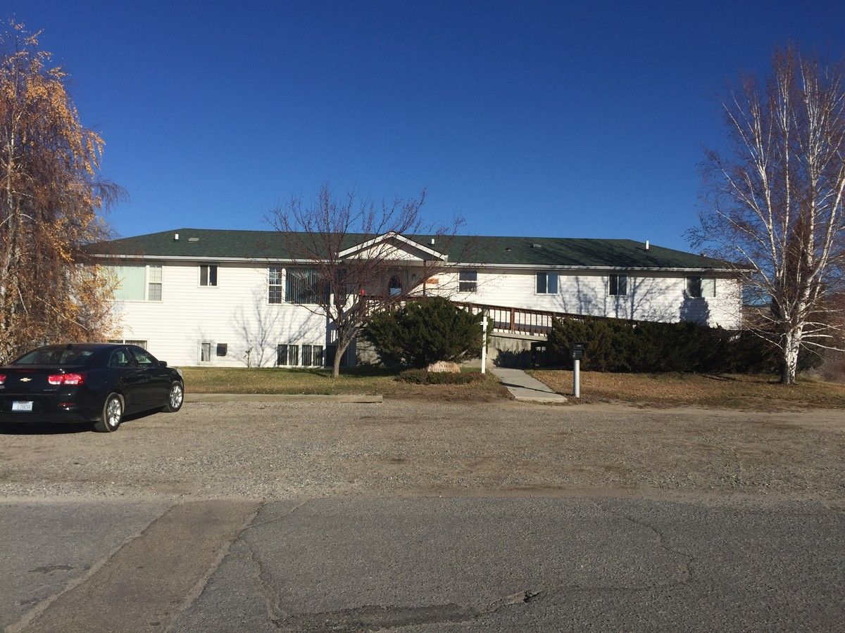 Exterior view of Greenwood Assisted Living facility