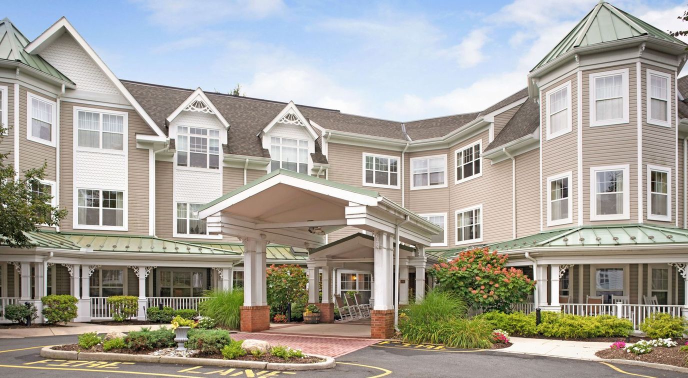 Exterior view of Sunrise of Paramus entrance