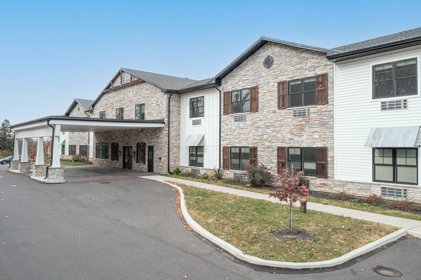 Exterior view of a modern assisted living facility