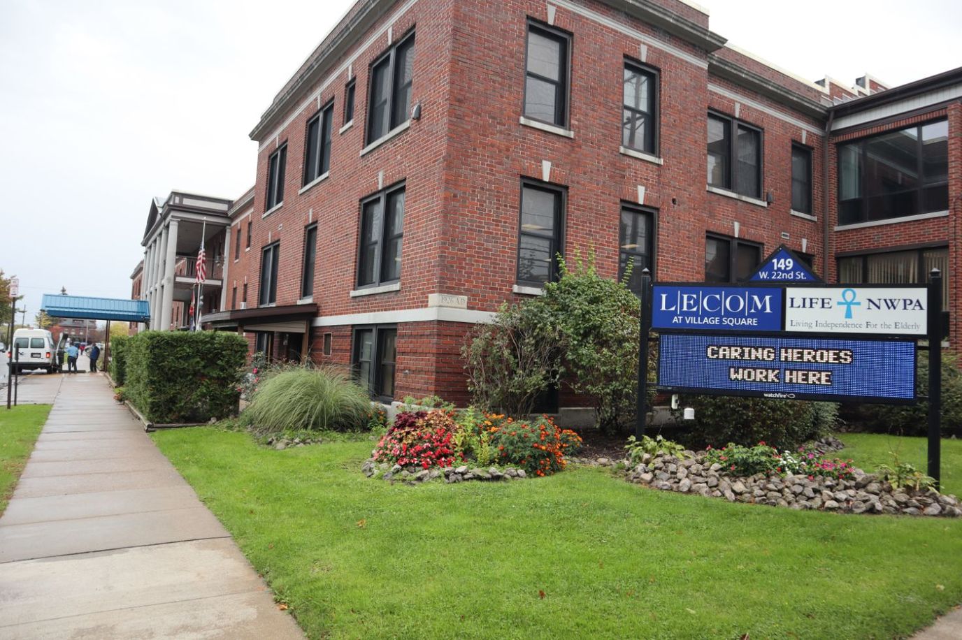 Exterior view of the LECOM at Village Square facility