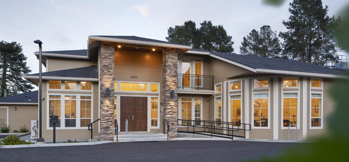 Exterior view of Murray Highland Memory Care building