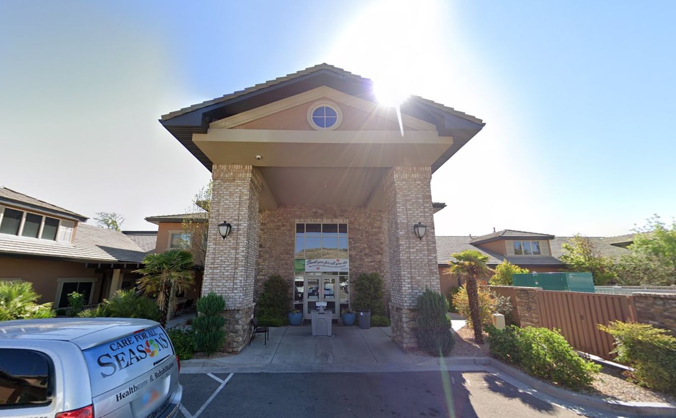 Front entrance of Seasons Health & Rehab facility