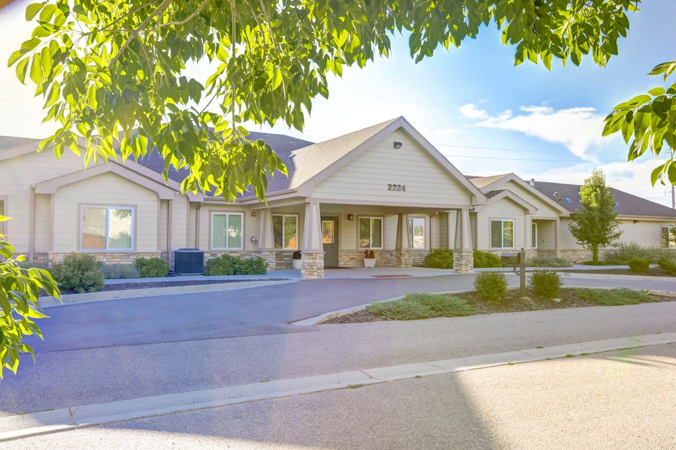 Exterior view of Aspen House Memory Care