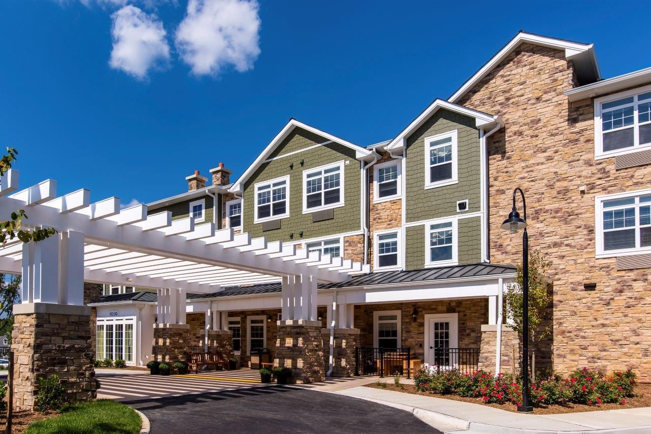Exterior view of the Brightview Great Falls Assisted Living facility