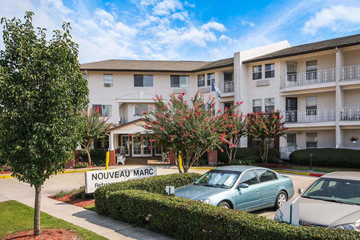Exterior view of Nouveau Marc assisted living facility