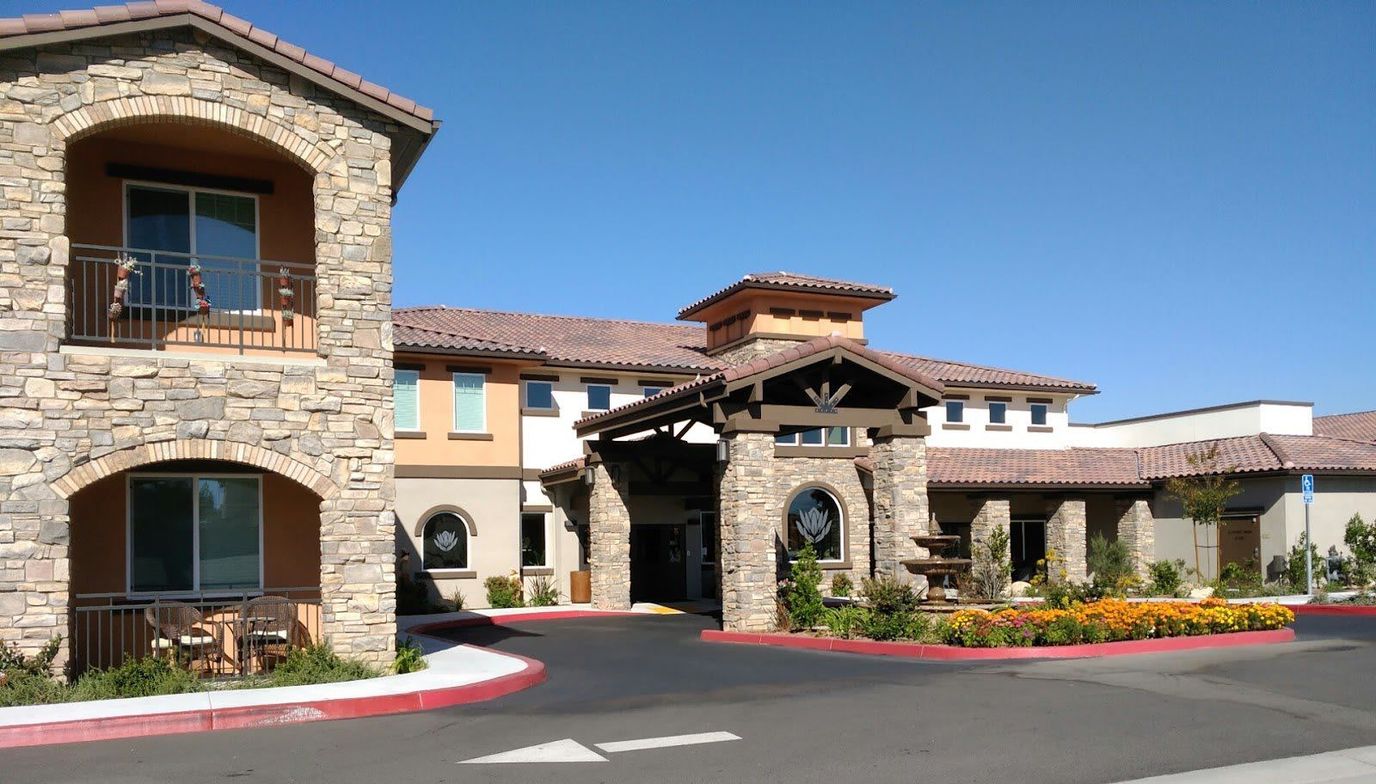 Exterior view of Vineyard Ranch at Temecula building