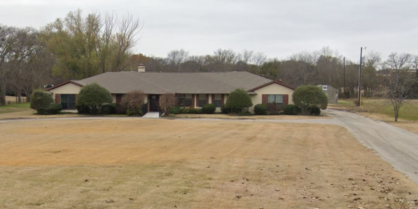 Exterior view of the Avalon Memory Care facility