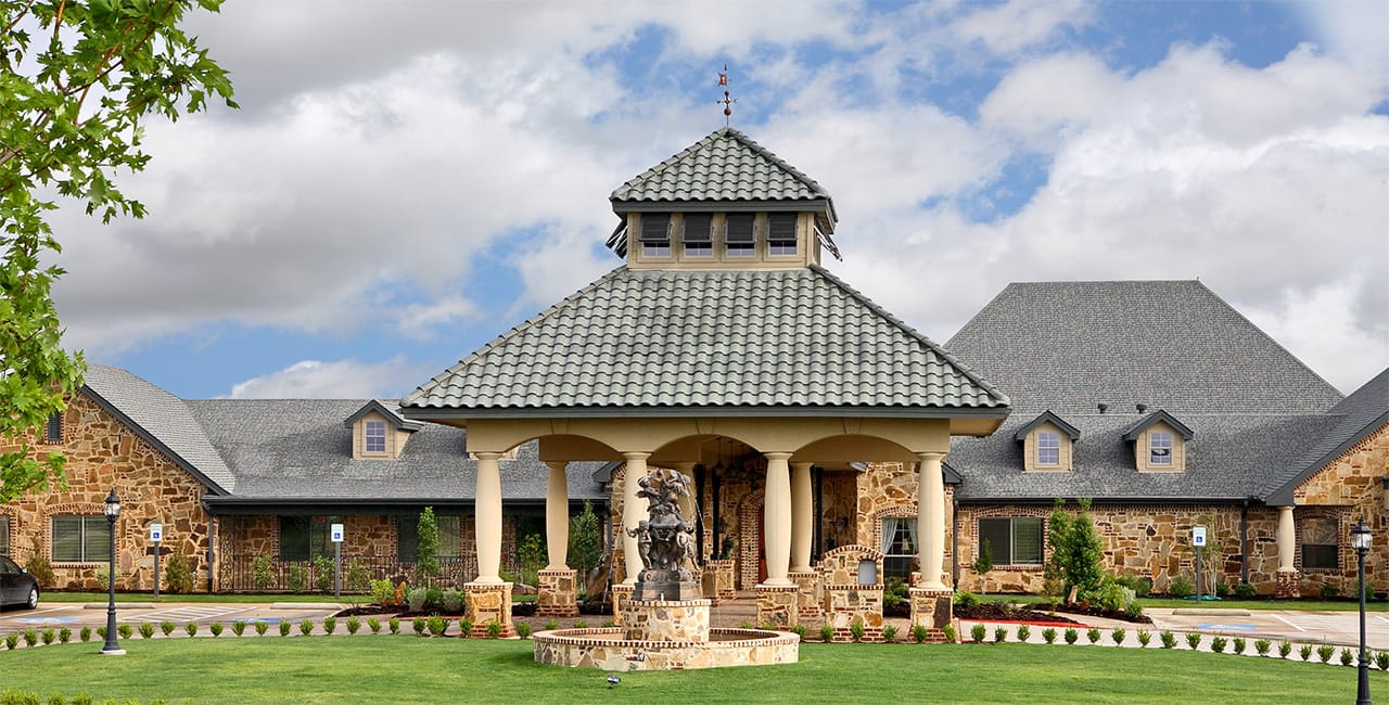 Exterior view of Baybrooke Village Care & Rehab Center
