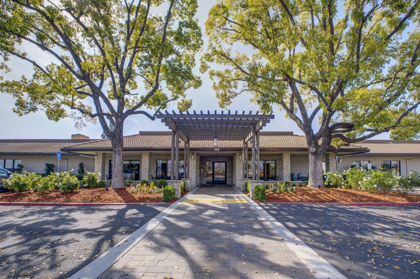 Front entrance of Park Visalia Assisted Living facility