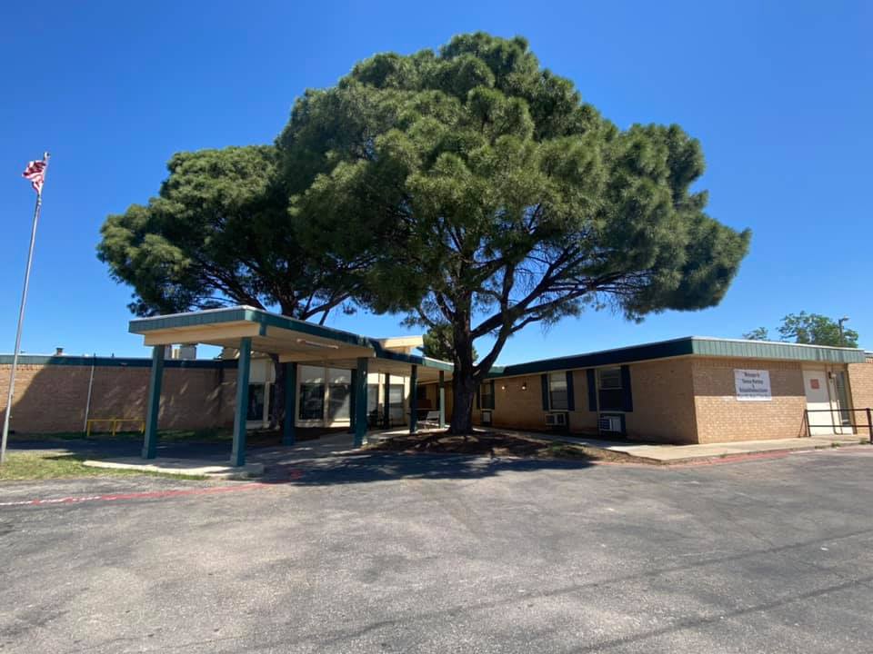 Front entrance of the Sienna Nursing and Rehabilitation facility