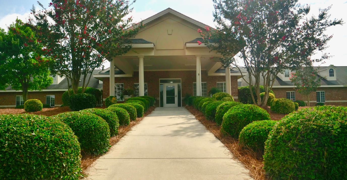 Pathway leading to the entrance of Oak Hill Assisted Living Community