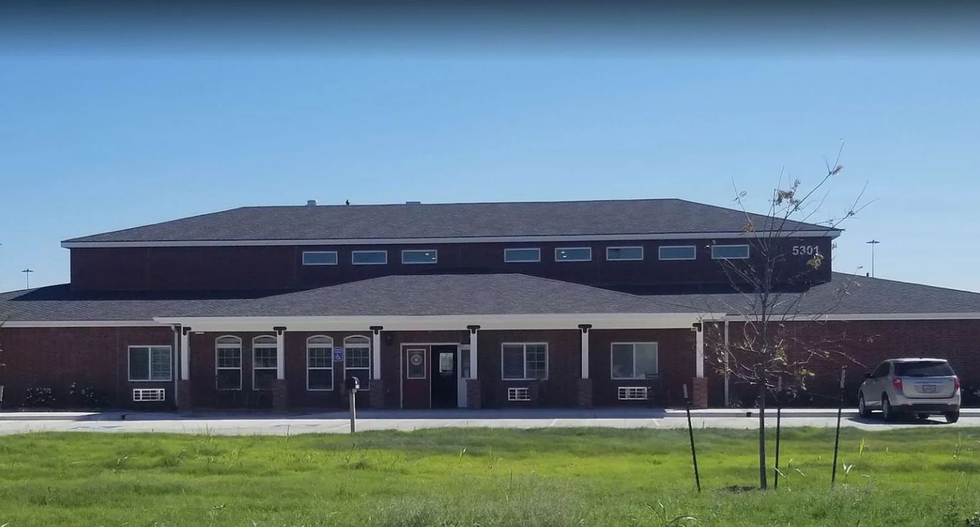 Exterior view of Beehive Homes of Abilene facility