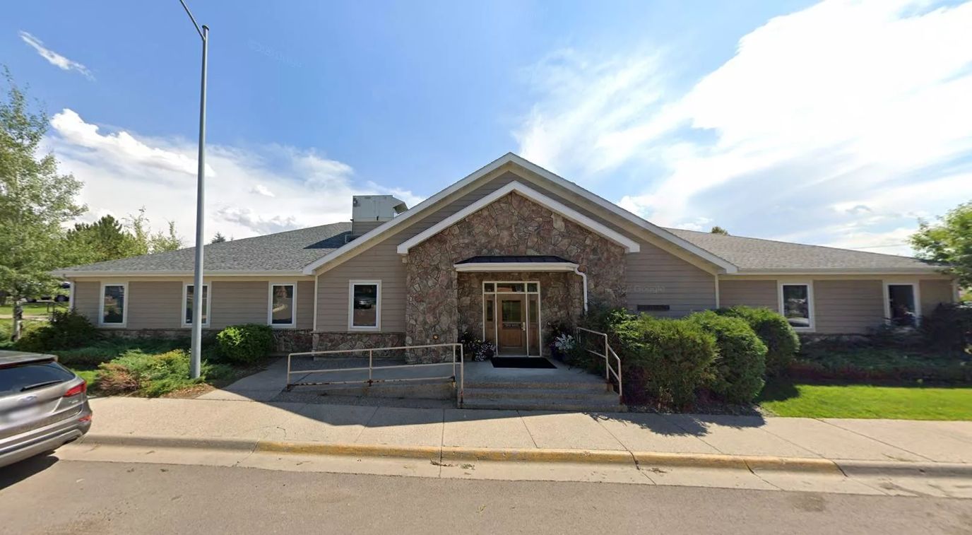 Exterior view of Benefis Peace Hospice building