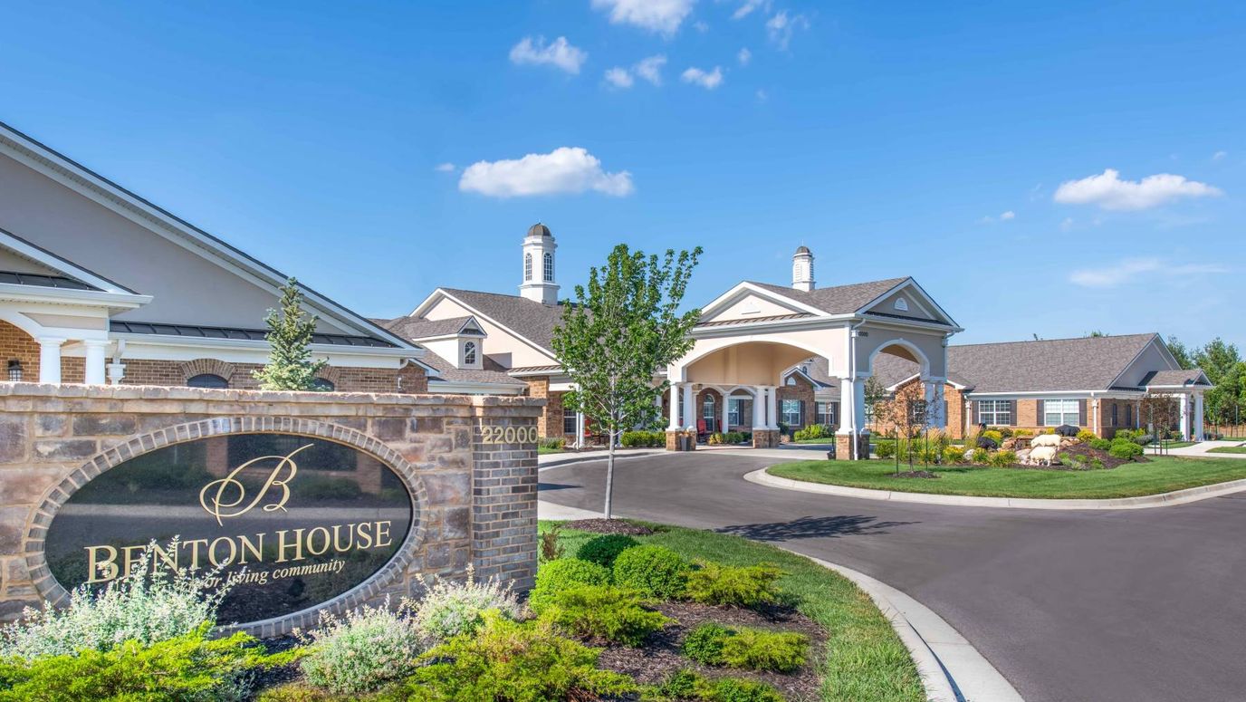 Exterior view of Benton House facility entrance