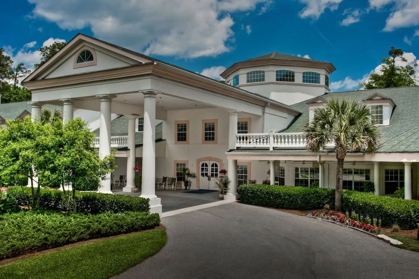 Exterior view of Bloom at Belfair with entrance