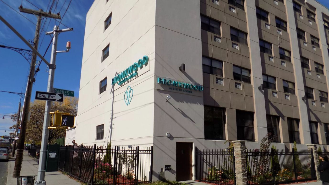 Exterior view of Bronxwood Assisted Living building