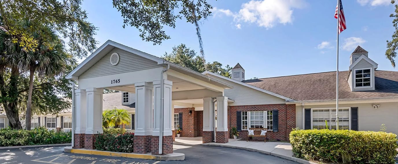 Exterior view of Brookdale Melbourne facility entrance